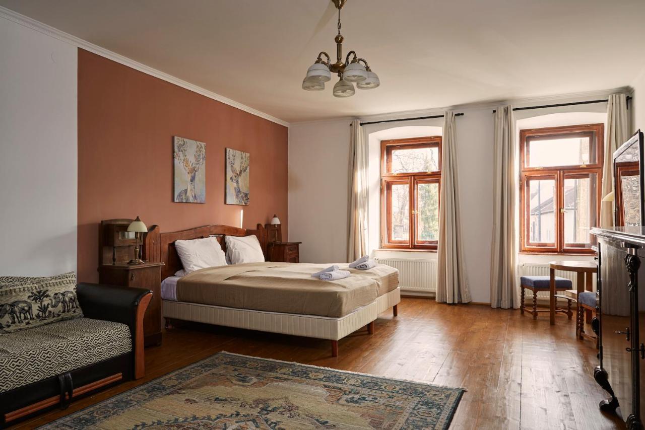 Preselo Pinceszet Es Vendeghaz Bed & Breakfast Erdőbénye Eksteriør bilde