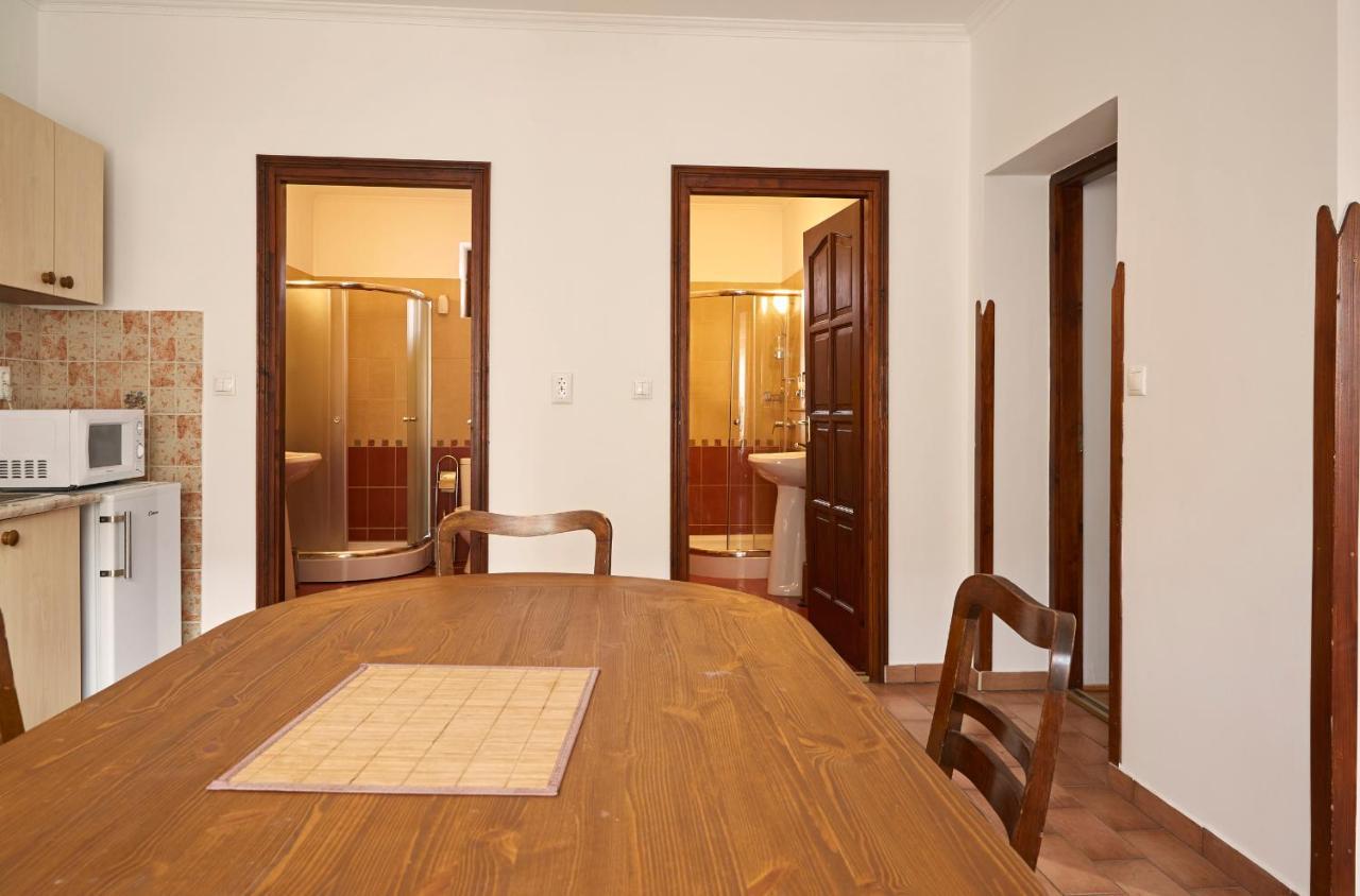 Preselo Pinceszet Es Vendeghaz Bed & Breakfast Erdőbénye Eksteriør bilde