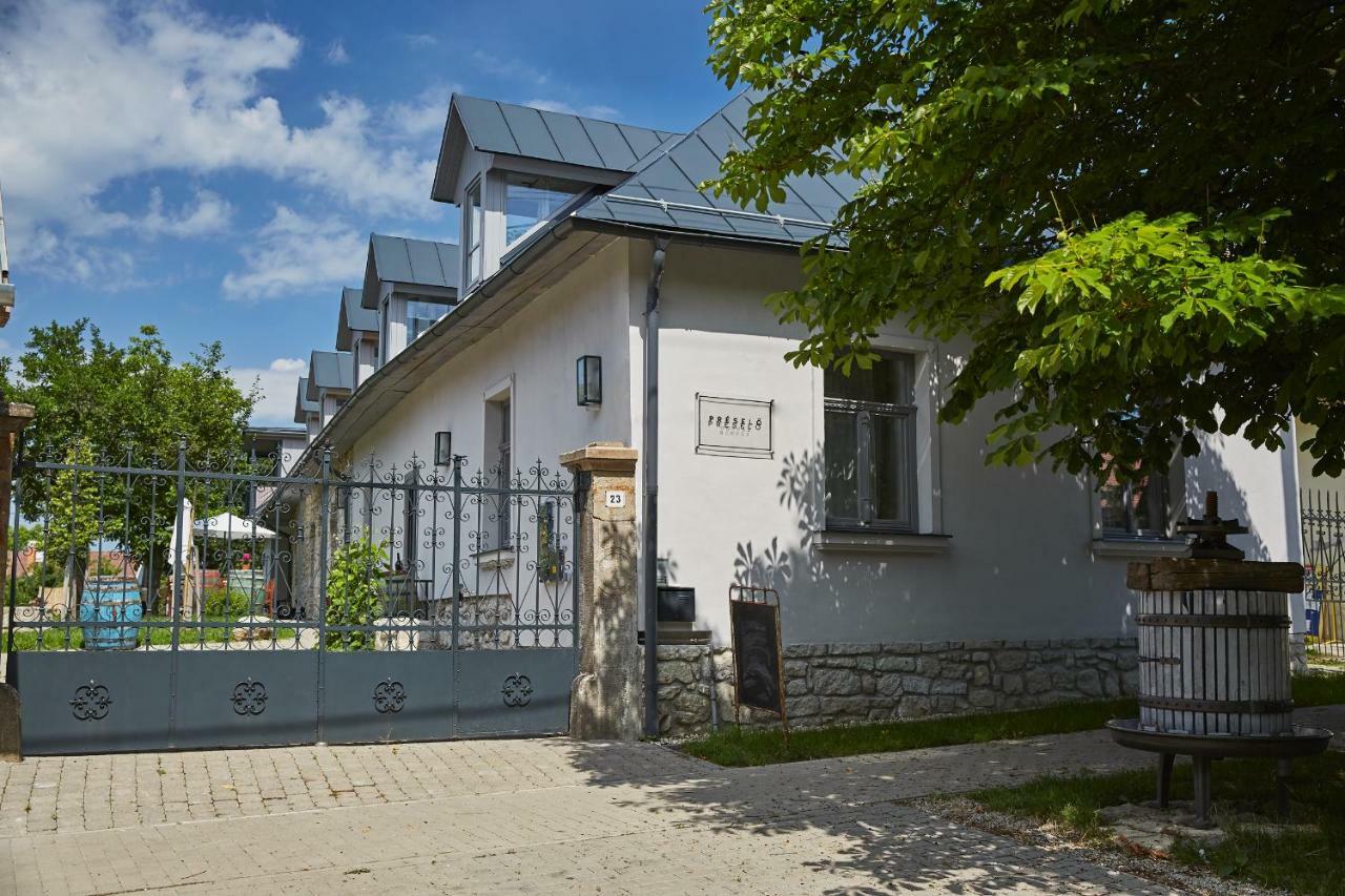Preselo Pinceszet Es Vendeghaz Bed & Breakfast Erdőbénye Eksteriør bilde